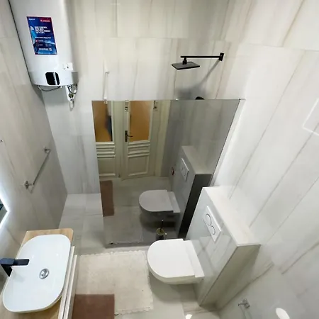 Apartment Center *
